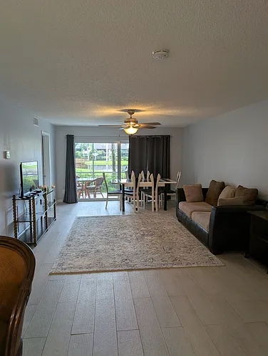 1020 Palm View Dr #C-102 Photo 1