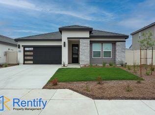 7613 Rizzuto St, Bakersfield, CA 93313