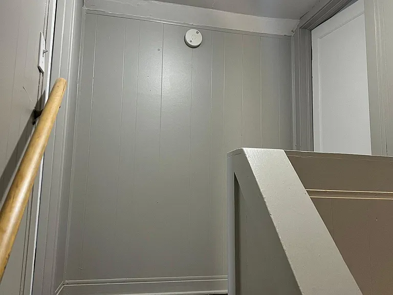 310 Mary Ave — Photo 10