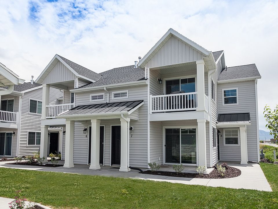 Brookline Exterior