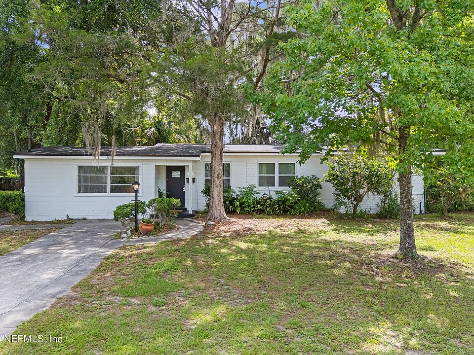 1st image of 261 GLYNLEA Road