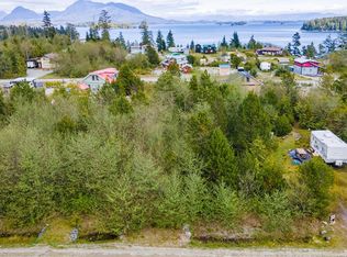 1138 5th St, Cumberland, BC V0R 1S0