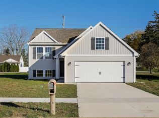 11686 Koala Bear Dr SE, Alto, MI