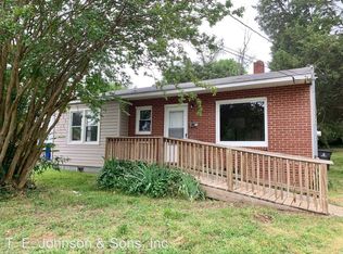 1635 Vogler St, Winston Salem, NC 27107