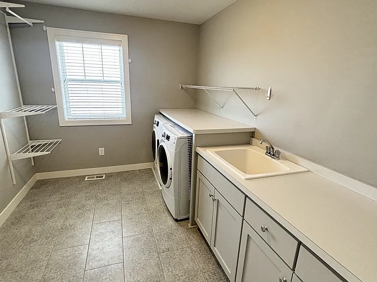 9068 Red Oak Trl — Photo 17