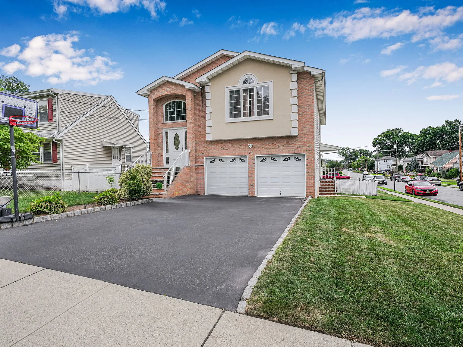 3 bed, $3,800 — Photo 1