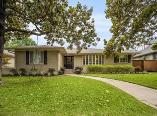 6834 Carolyncrest Dr, Dallas, TX 75214