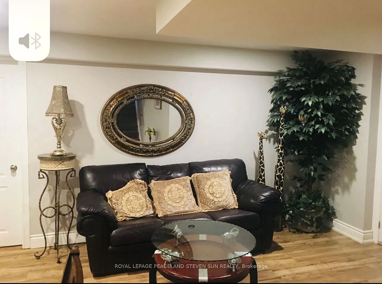 2 bed, $2,400 — Photo 3