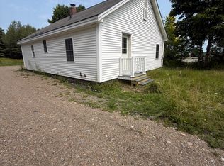 1776 Hammond St, Hermon, ME 04401