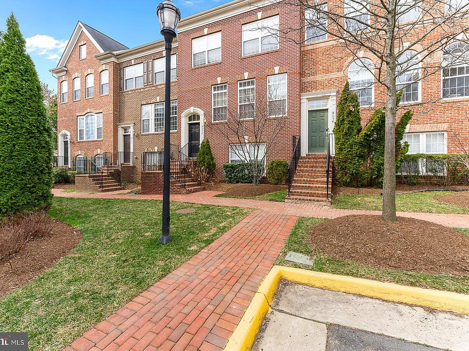 1st image of 8032 Reserve Way