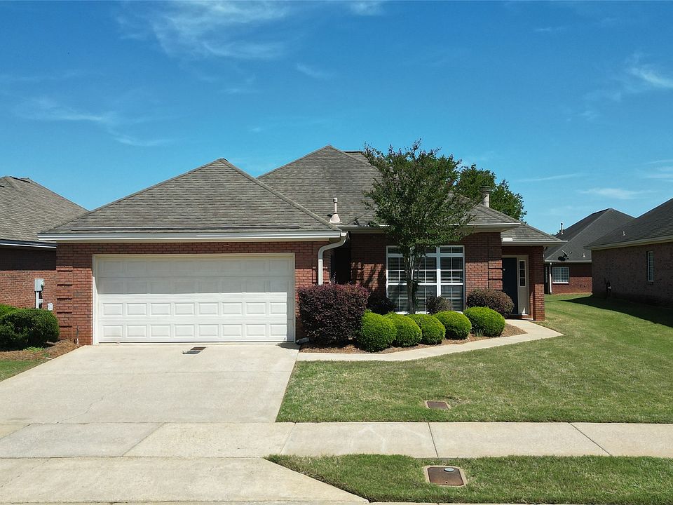 1st image of 966 Somerset Dr