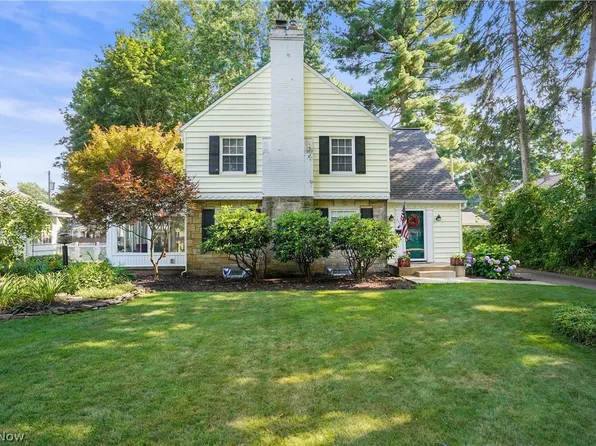 2114 Ayers Ave, Akron, OH 44313