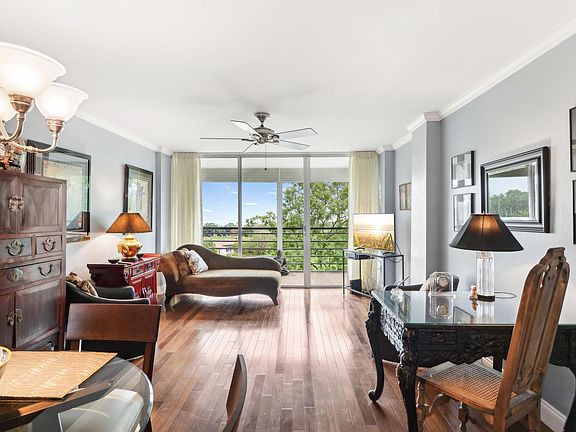 4th image of 121 Royal Park Drive #4D