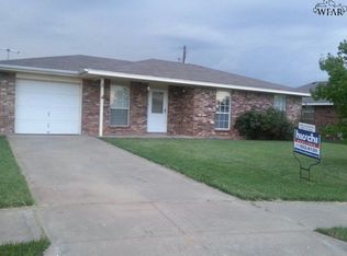 2 Shelly Cir, Wichita Falls, TX 76302