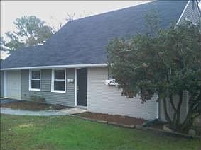 1st image of 2407 Beacon Ln