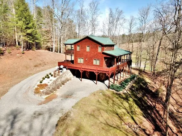 1349 Nature Valley Trl, Murphy, NC 28906