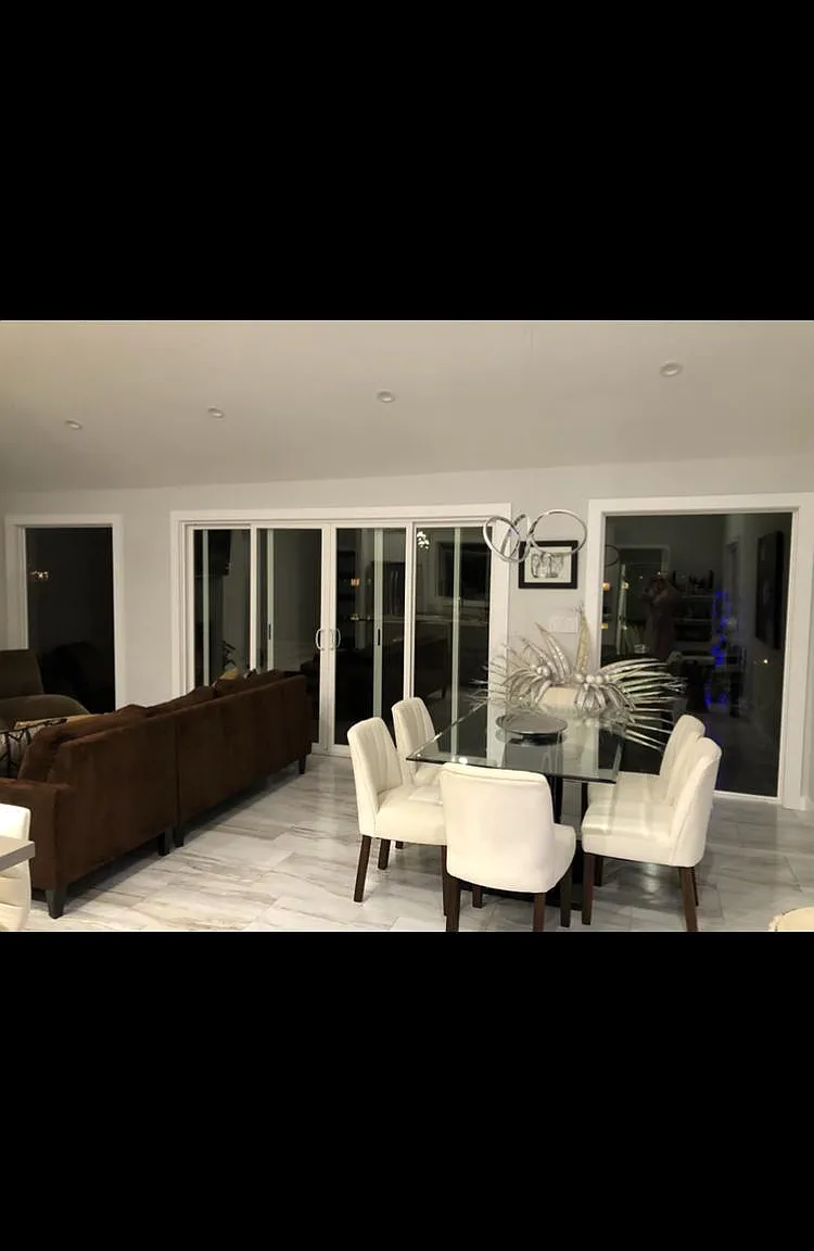 35 Lakesideside Dr — Photo 3
