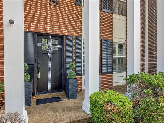 3rd image of 871 S Yates Rd APT 1