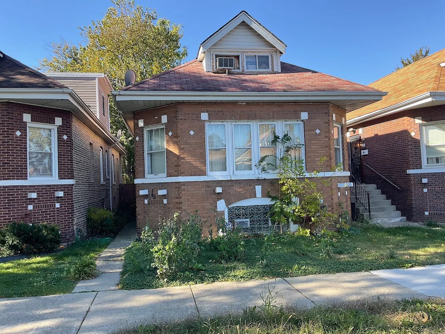 8052 S Harvard Ave photo 1