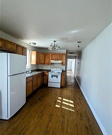 3rd image of 2024 N Prieur St