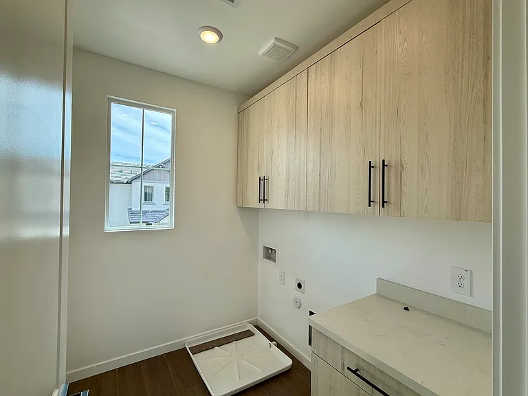 2345 E Stephens Ct — Photo 14
