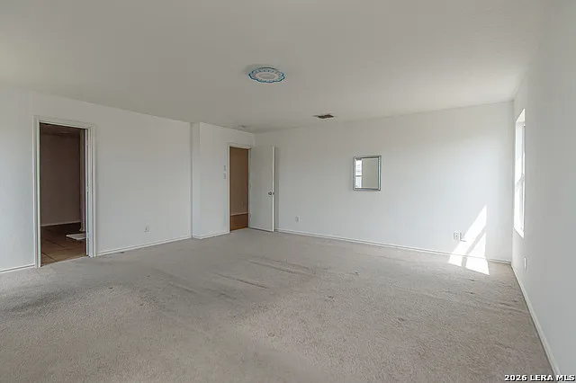 655 Northlake Dr — Photo 46