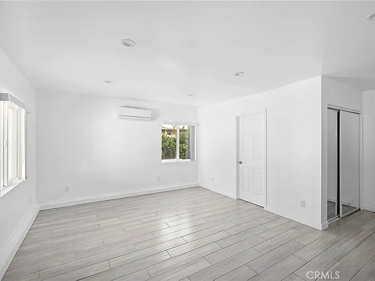 2926 Fairmount Ave #1/4 — Photo 5