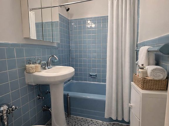 4th image of 333 E 90th St APT 2A