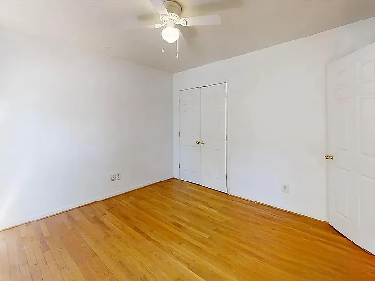 7411 Gate Key Ct — Photo 17