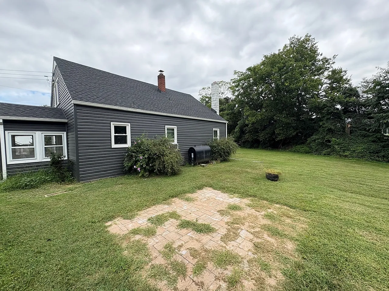 3 bed, 1407 sqft, $1,850 — Photo 3