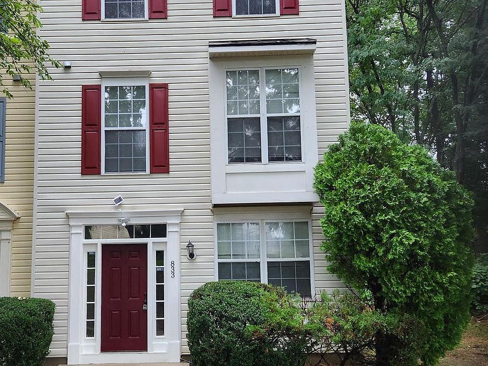 1st image of 833 English Chestnut Dr