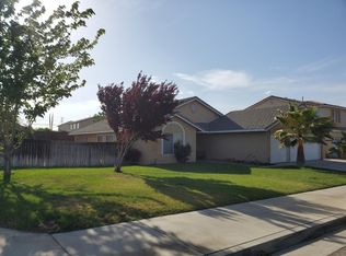 14386 Stone Creek Dr, Hesperia, CA 92344