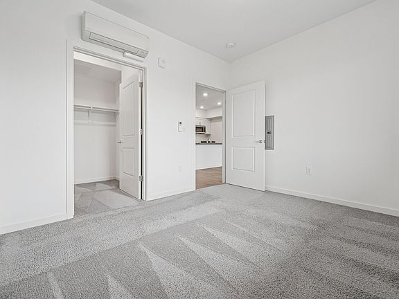 4th image of 29213 Mission Blvd #1402