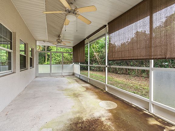 5th image of 208 Serenade Dr