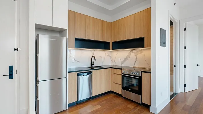 Rented by Nooklyn NYC LLC | media 16