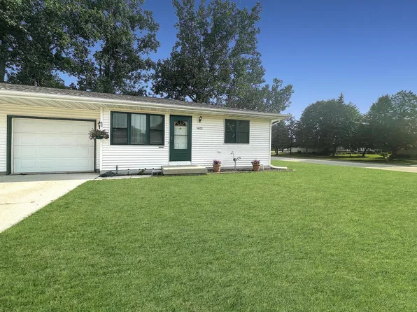 1402 Mayflower LANE, Howards Grove, WI 53083