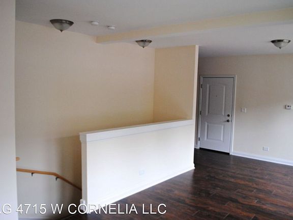 5th image of 4731 W Cornelia Ave #3E