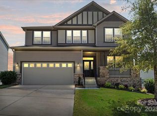 10165 Castlebrooke Dr, Concord, NC 28027