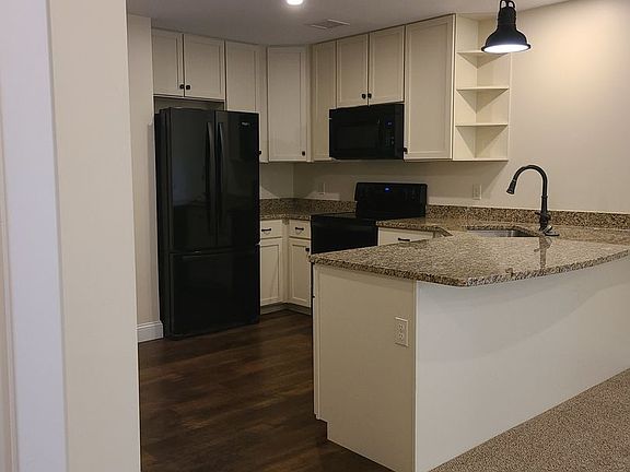 2nd image of 7 Railroad Ave #207