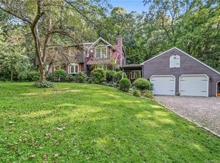 93 Burbank Rd, Ellington, CT 06029