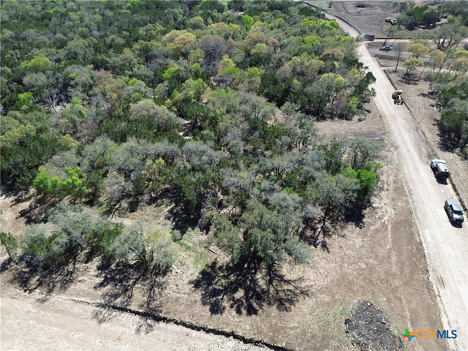 1st image of 13 Silverleaf Rdg