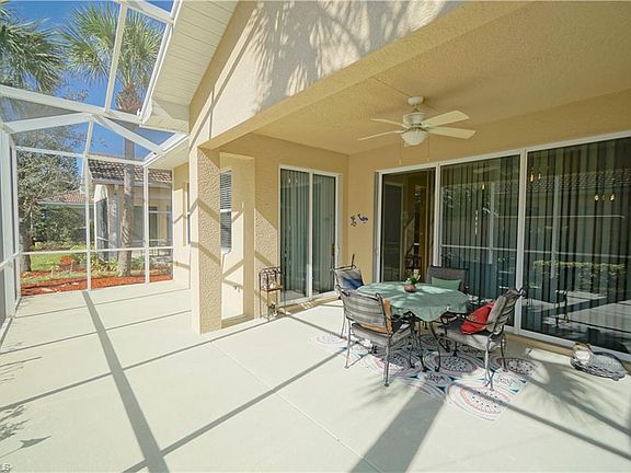 4th image of 10412 Avila Cir