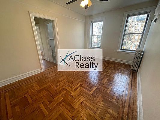 5th image of 31-16 35th Ave #B12