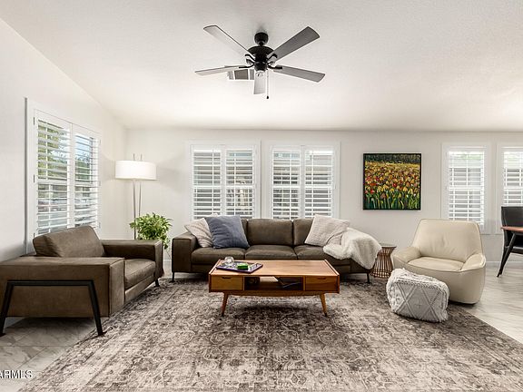 4th image of 3301 S GOLDFIELD Road #2004