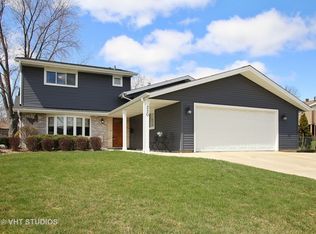 220 Pochet Ln, Schaumburg, IL 60193