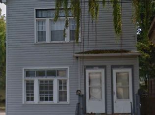 1207 E Lake Rd, Erie, PA 16507