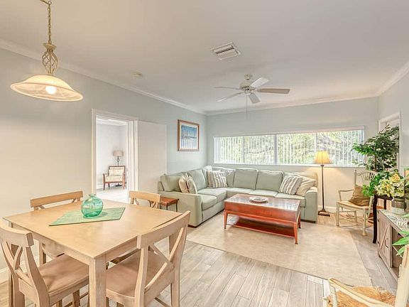 5th image of 4611 Poinciana St APT 5
