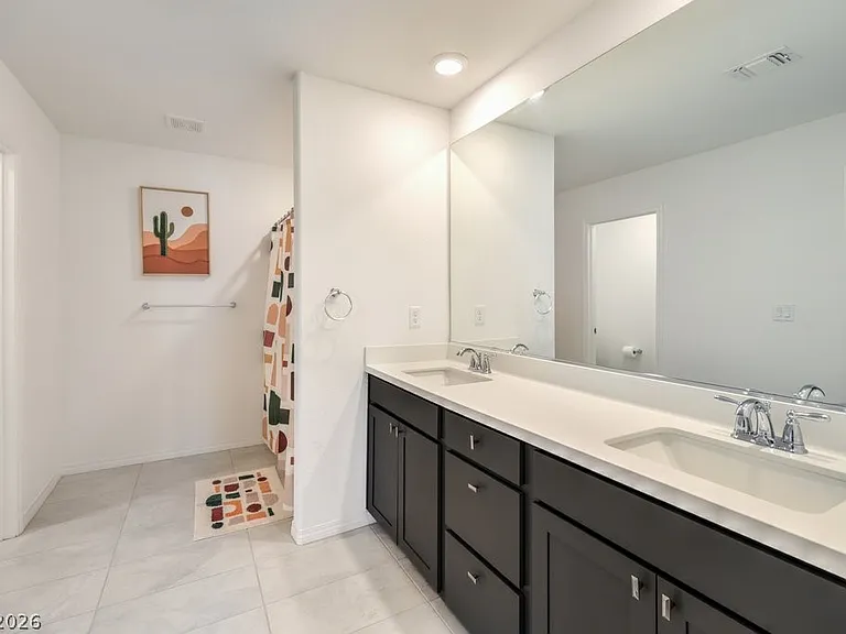 8051 Adelaide Hills St — Photo 20