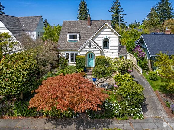 2nd image of 2919 N 19th Street