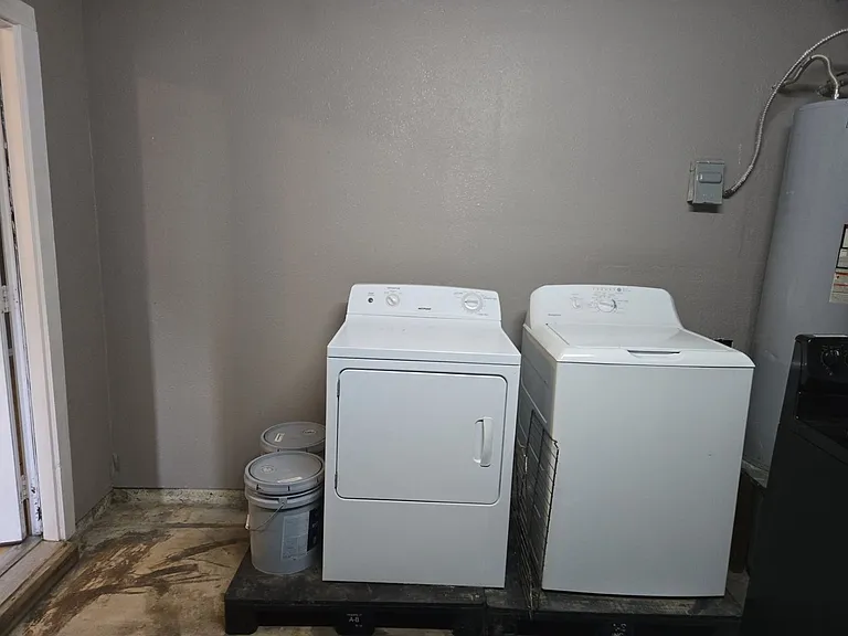 5140 Minnie Ave — Photo 15